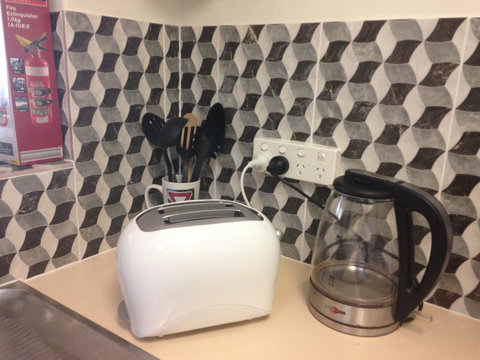 â˜… Stylish Family Home! â˜… - Accommodation in Surfers Paradise 17