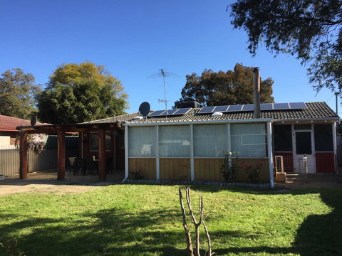 â˜… Stylish Family Home! â˜… - Accommodation in Surfers Paradise 26