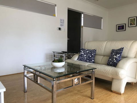 Gerring Court With Free 1 Car Bay Parking - Accommodation in Surfers Paradise 14