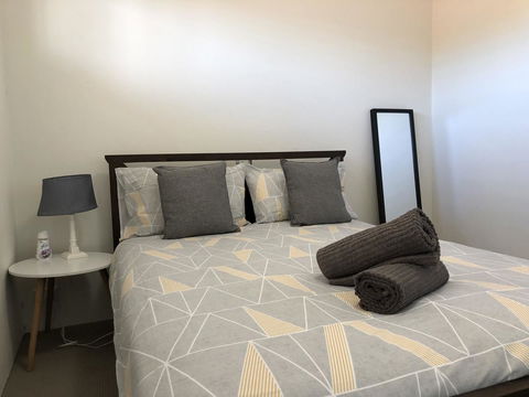 Gerring Court With Free 1 Car Bay Parking - Accommodation in Surfers Paradise 5