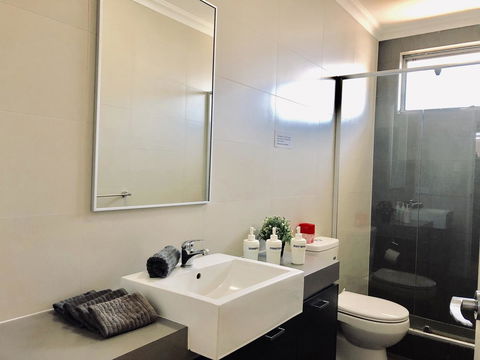 Gerring Court With Free 1 Car Bay Parking - Accommodation in Surfers Paradise 6