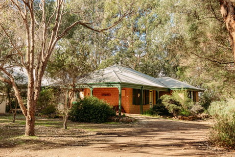 Margaret River Holiday Cottages - Accommodation in Surfers Paradise 8