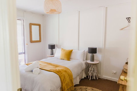 Margaret River Holiday Cottages - Accommodation in Surfers Paradise 0