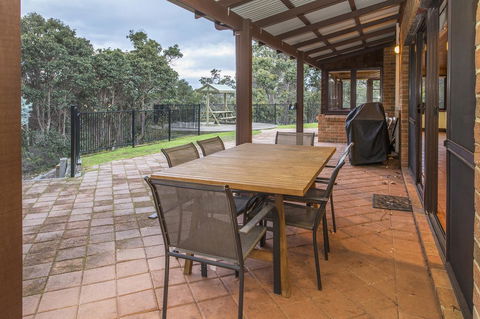 A Hidden Bush Delight - Accommodation in Surfers Paradise 10