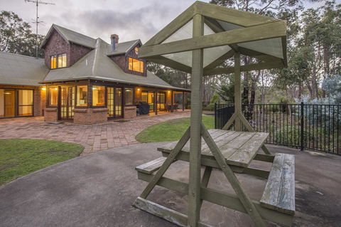 A Hidden Bush Delight - Accommodation in Surfers Paradise 5