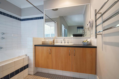 Margarets Forest - Accommodation in Surfers Paradise 13