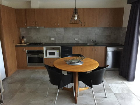 Margarets Forest - Accommodation in Surfers Paradise 24