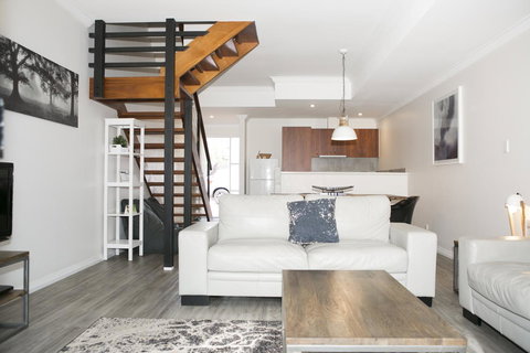 Margarets Forest - Accommodation in Surfers Paradise 22