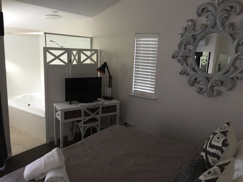 Margarets Forest - Accommodation in Surfers Paradise 26