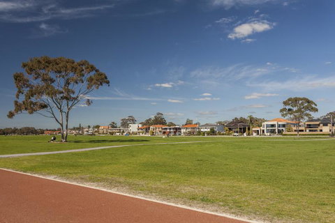 Attadale Excutive Villa - Accommodation in Surfers Paradise 3