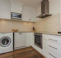 Attadale Excutive Villa - Accommodation in Surfers Paradise