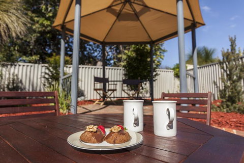 Attadale Excutive Villa - Accommodation in Surfers Paradise 7