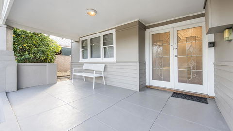 Leisurely Manor - Spacious Three Bedroom Home In Fremantle - Accommodation in Surfers Paradise 17
