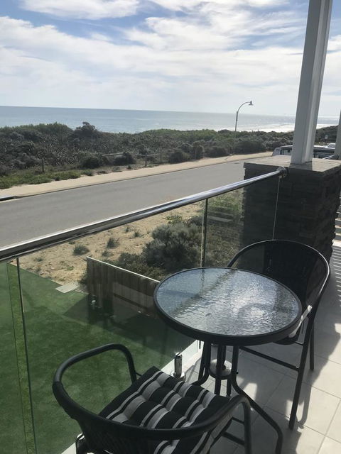 Beach House At SeaScapes.. - Accommodation in Surfers Paradise 14