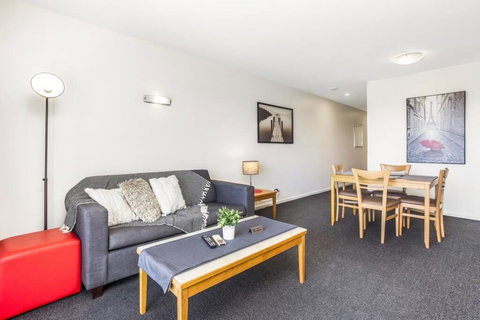 508 Stupendous Sunsets & Views Pool Gym Parking - Accommodation in Surfers Paradise 40