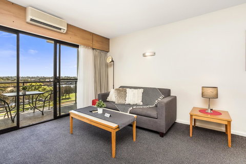 508 Stupendous Sunsets & Views Pool Gym Parking - Accommodation in Surfers Paradise 2