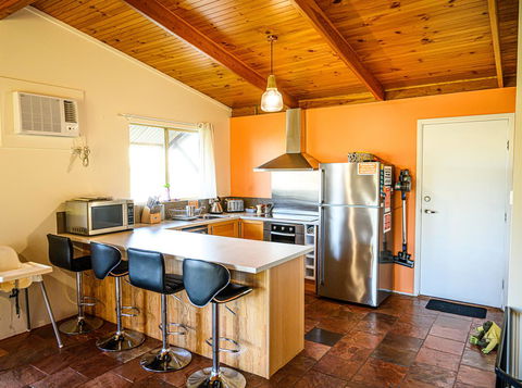 The Bothy Lancelin Family Retreat - Accommodation in Surfers Paradise 5