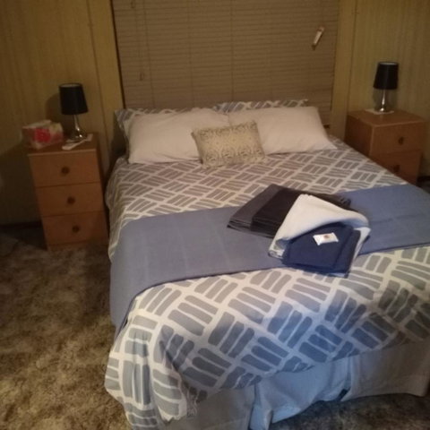 Don\'t Worry Be Happy - Accommodation in Surfers Paradise 12