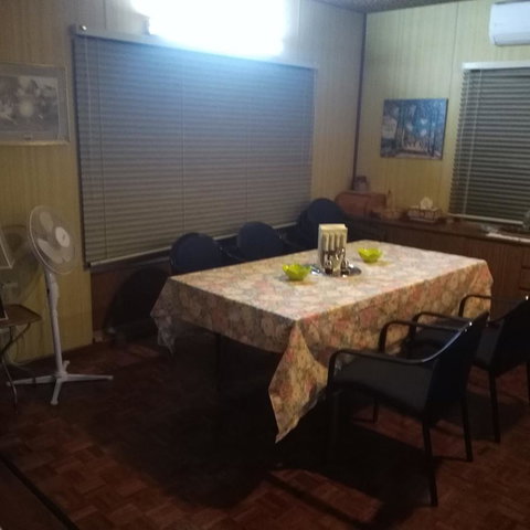 Don\'t Worry Be Happy - Accommodation in Surfers Paradise 8