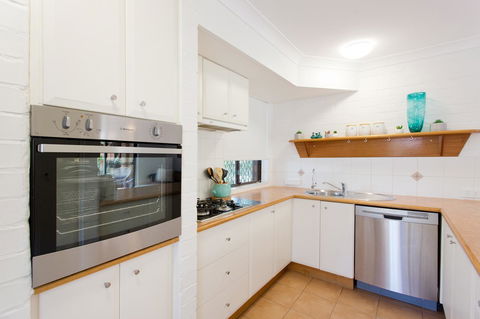 Monument Hill Townhouse - Fremantle - Accommodation in Surfers Paradise 18