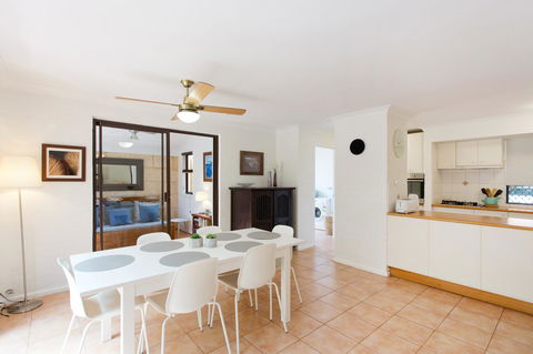 Monument Hill Townhouse - Fremantle - Accommodation in Surfers Paradise 16