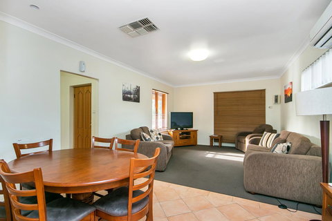 Coranda Lodge - Accommodation in Surfers Paradise 5