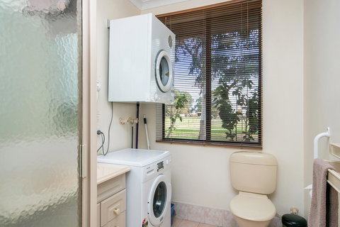 Coranda Lodge - Accommodation in Surfers Paradise 8