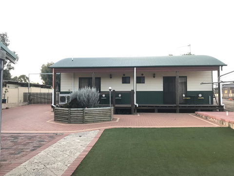 Sabai Accommodation - Accommodation in Surfers Paradise 9