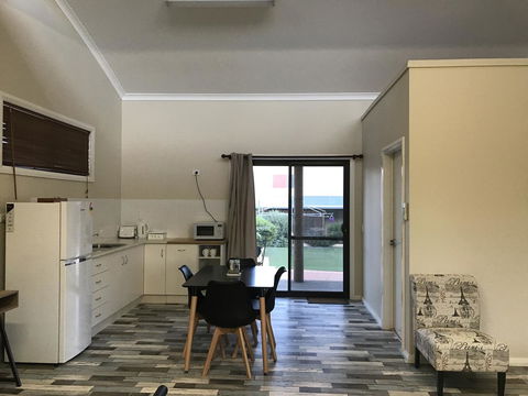 Sabai Accommodation - Accommodation in Surfers Paradise 17