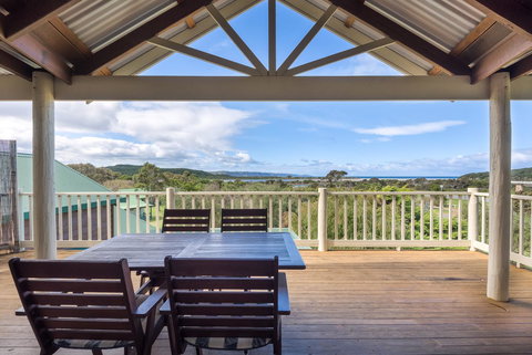 Surfside Ocean Beach Denmark Holiday Accommodation - Accommodation in Surfers Paradise 10