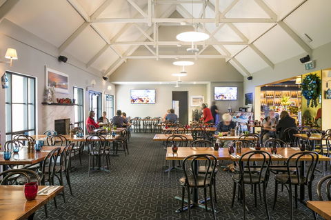 Nightcap At The Ship Inn - Accommodation in Surfers Paradise 39