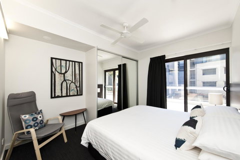St Catherine\'s On Park - Accommodation in Surfers Paradise 13