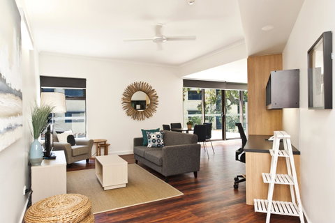 St Catherine\'s On Park - Accommodation in Surfers Paradise 0