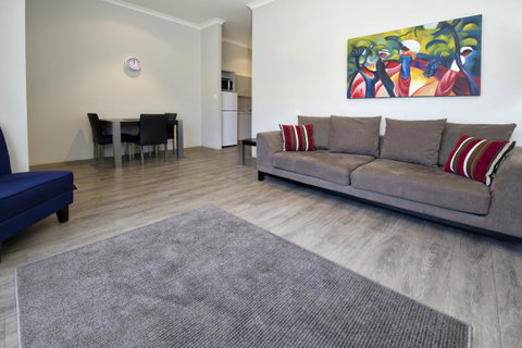 Vintages Accommodation - Accommodation in Surfers Paradise 31
