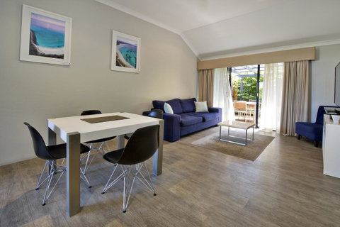 Vintages Accommodation - Accommodation in Surfers Paradise 18