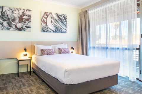 Nightcap At Wanneroo Tavern - Accommodation in Surfers Paradise 0