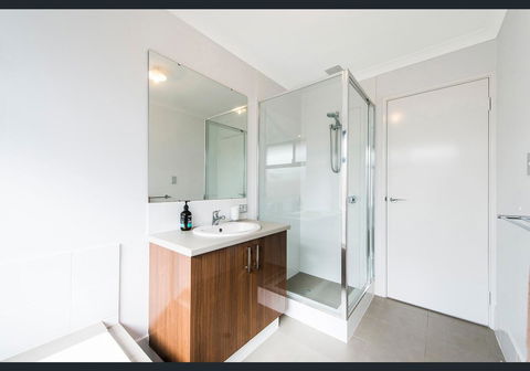 Vacation Home - Accommodation in Surfers Paradise 10