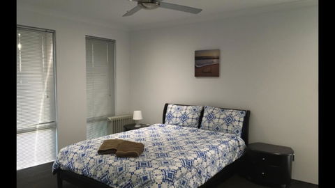 Vacation Home - Accommodation in Surfers Paradise 3