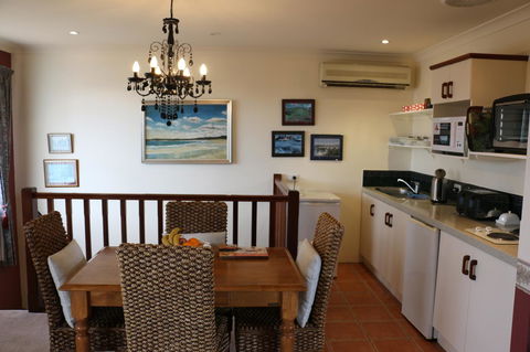 Crossland House - Accommodation in Surfers Paradise 15