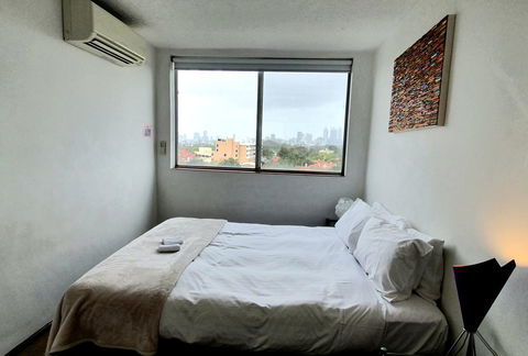 Lawley Luxury Views - Perth City, Swan River - Accommodation in Surfers Paradise 5