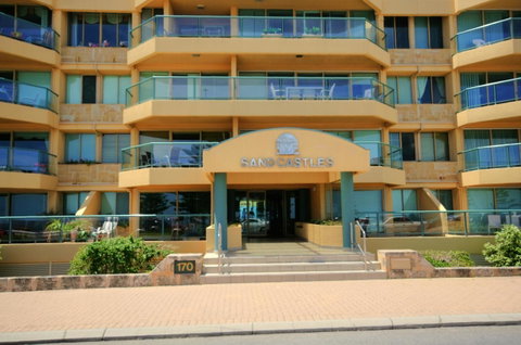 Sandcastles At The Beach Outstanding Location! - Accommodation in Surfers Paradise 0