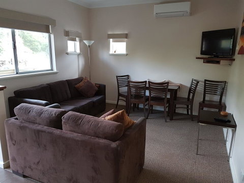Adamsons Riverside Accommodation - Accommodation in Surfers Paradise 38