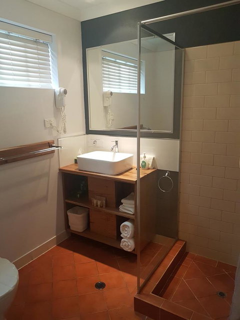Adamsons Riverside Accommodation - Accommodation in Surfers Paradise 2