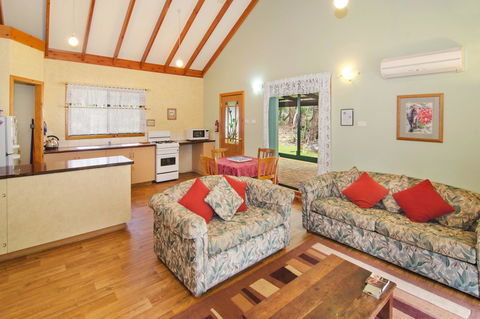 Yelverton Brook Conservation Sanctuary - Accommodation in Surfers Paradise 38