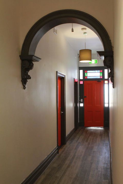 Haus Accommodation - Accommodation in Surfers Paradise 11