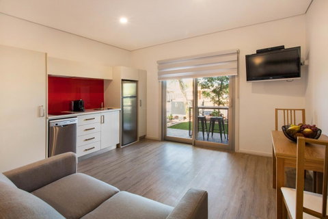 Latitude20 The Dunes - Accommodation in Surfers Paradise 3