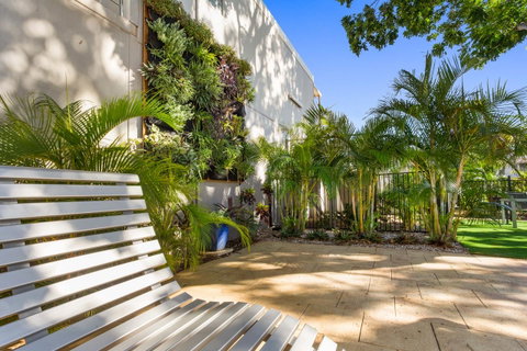 Latitude20 The Dunes - Accommodation in Surfers Paradise 14