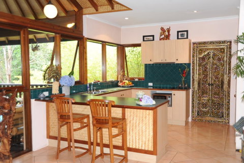 Riveresque - Accommodation in Surfers Paradise 14