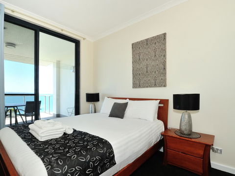 Nautilus By Rockingham Apartments - Accommodation in Surfers Paradise 10