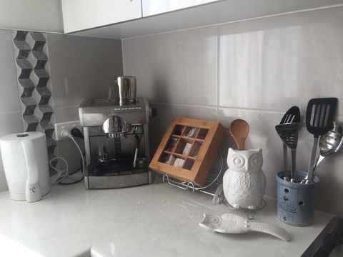 Bright & Beautiful Home On The Hills! - Accommodation in Surfers Paradise 15